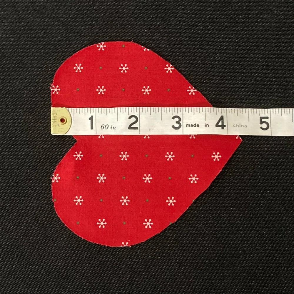 Vintage 1990s Set of 5 Red Heart Shaped Christmas Fabric Scraps 4.5” x 4.5”